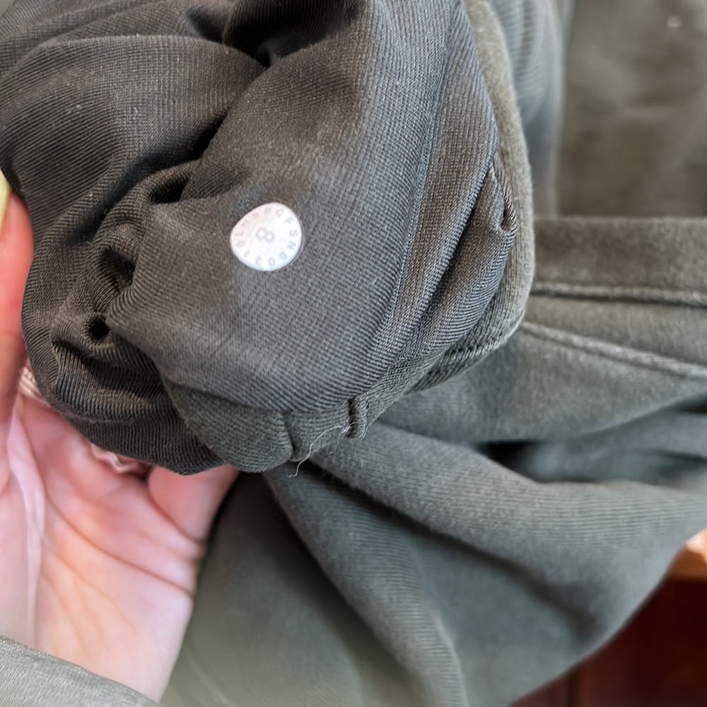 Lululemon warm down joggers - Picture 3 of 5